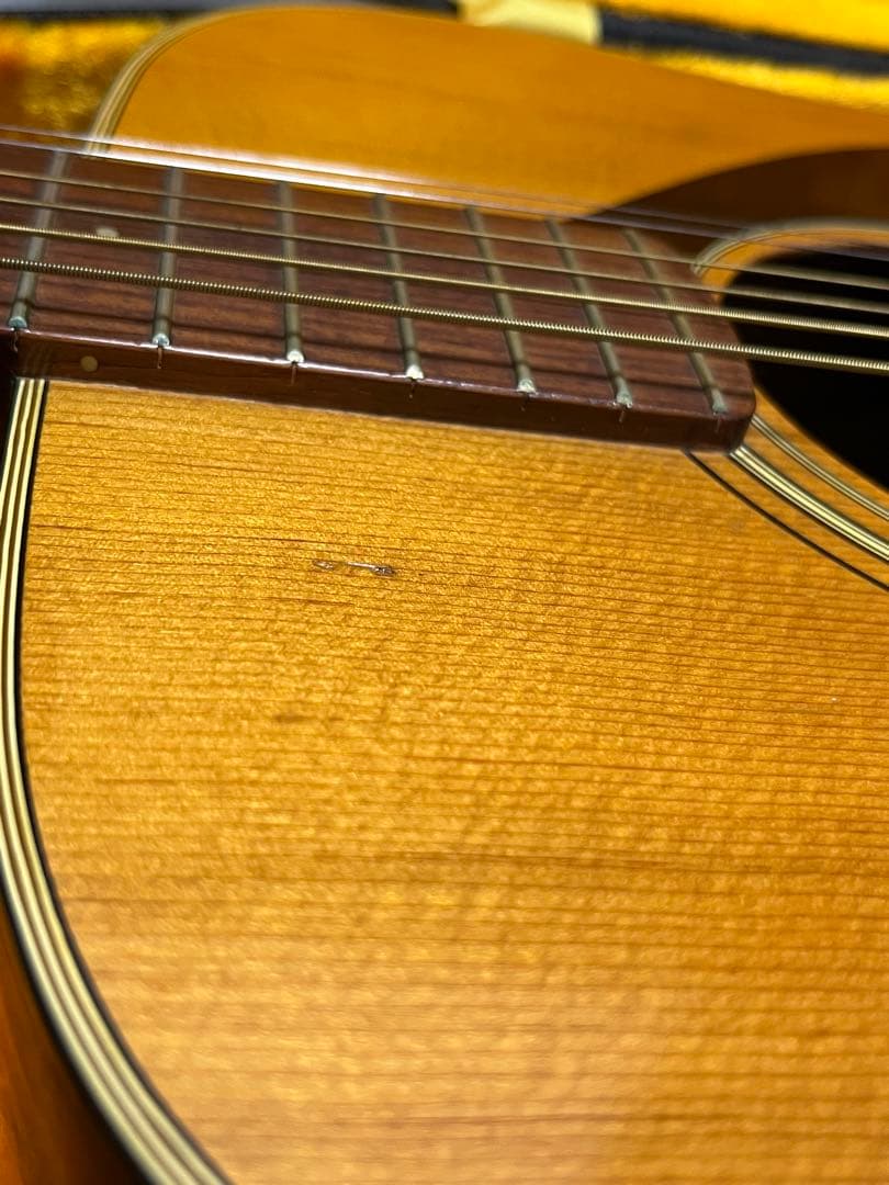 YAMAHAアコースティックギターFG-180 赤ラベル