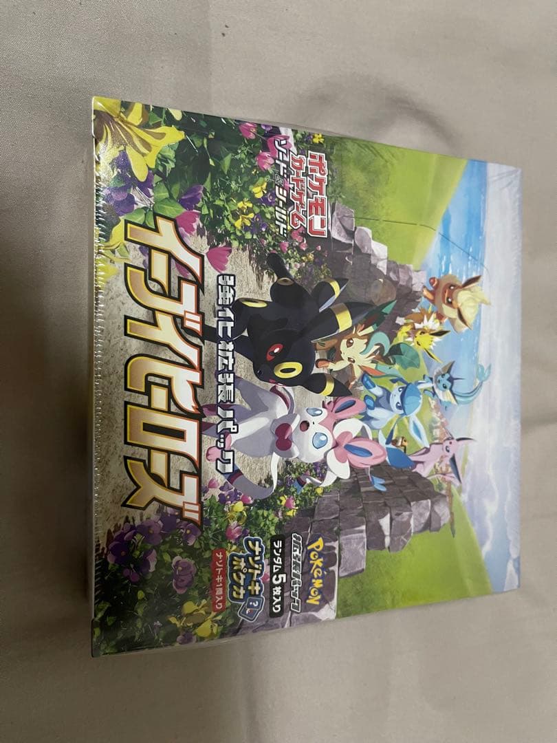 ポケモンカードゲームソード ＆ シールド強化拡張パックイーブイヒーローズボックス
