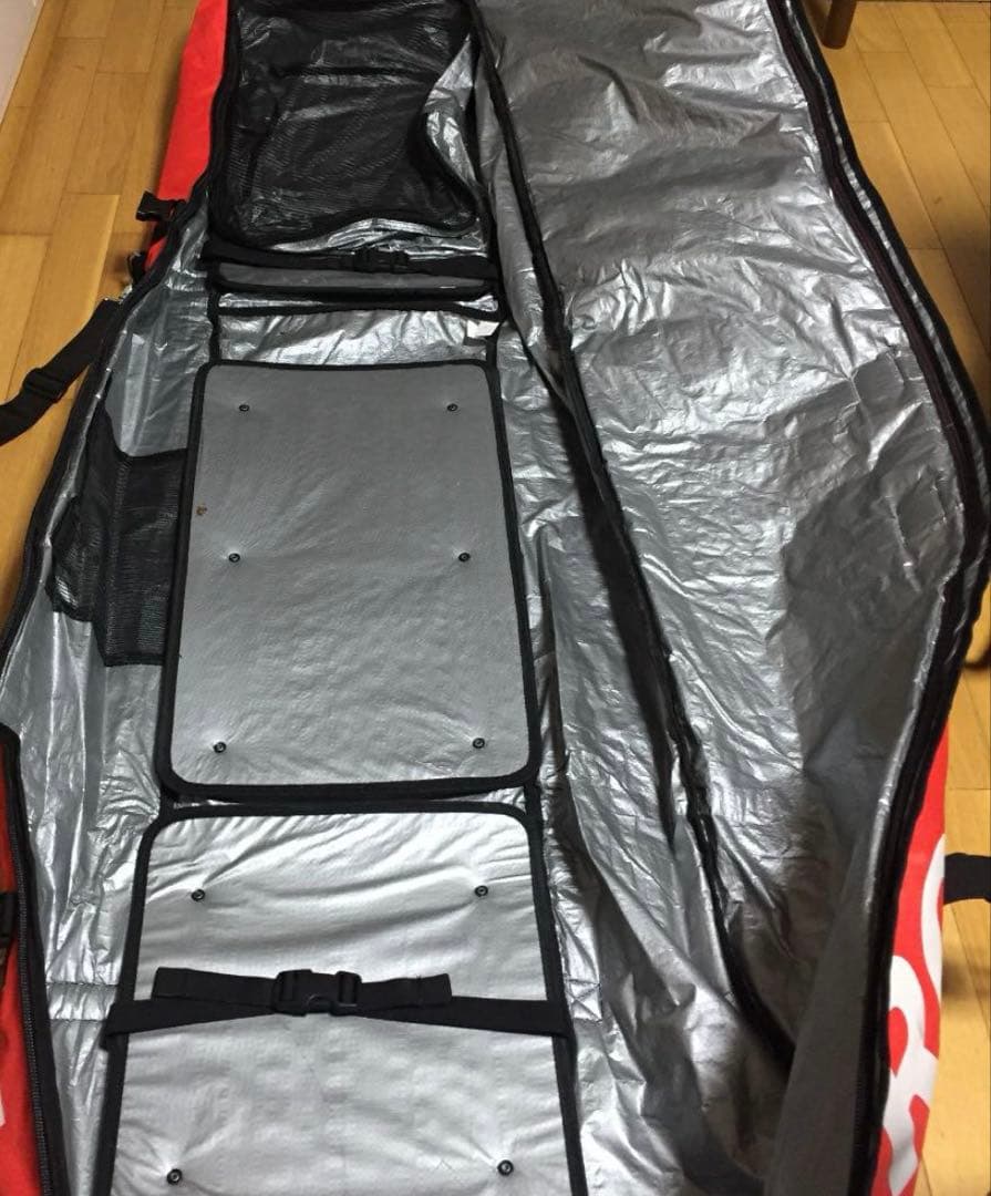 ROSSIGNOL　スキー板バックキャスター付