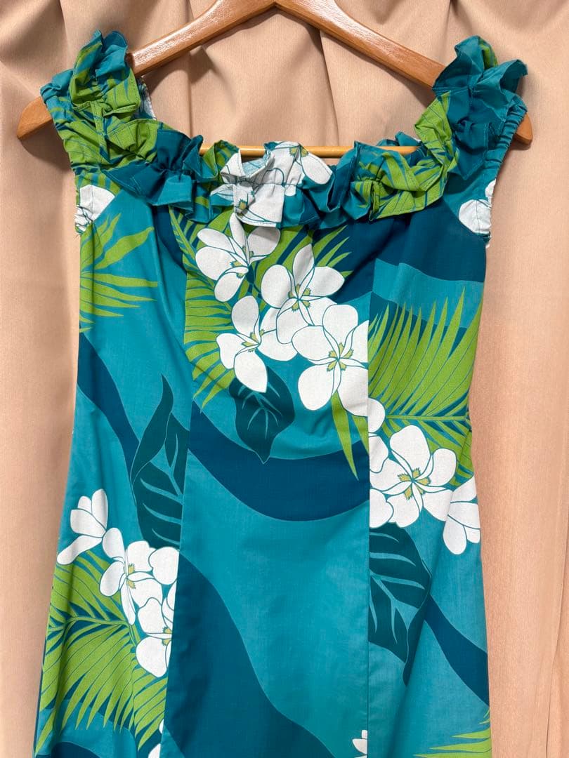 フラダンス衣装　花柄　グリーンMUUMUU PARADISEワンピース