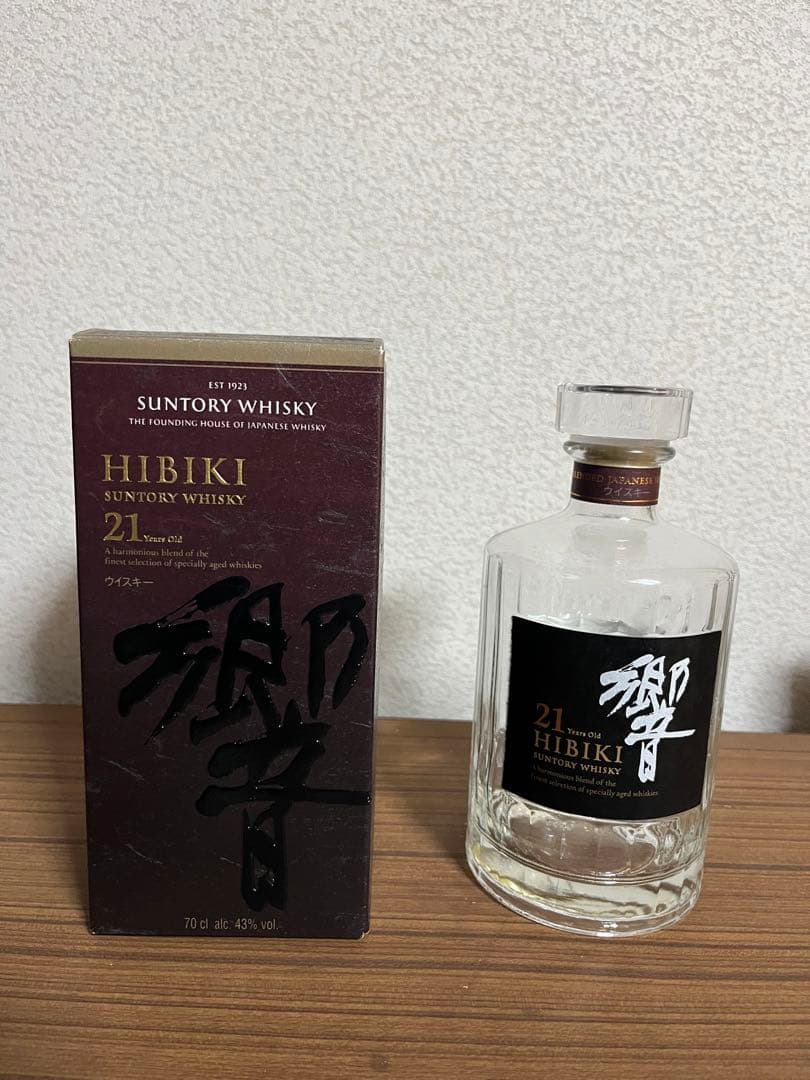 サントリー　ウイスキー　空瓶4本セット　箱付