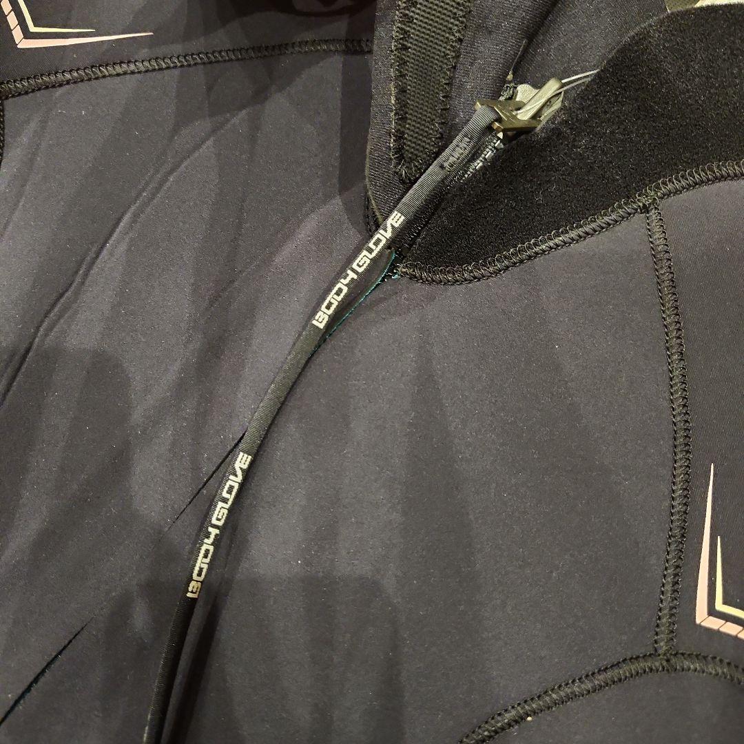新品✨ボディグローブ　レディースM　フルスーツ 3/3mm ウェットスーツ