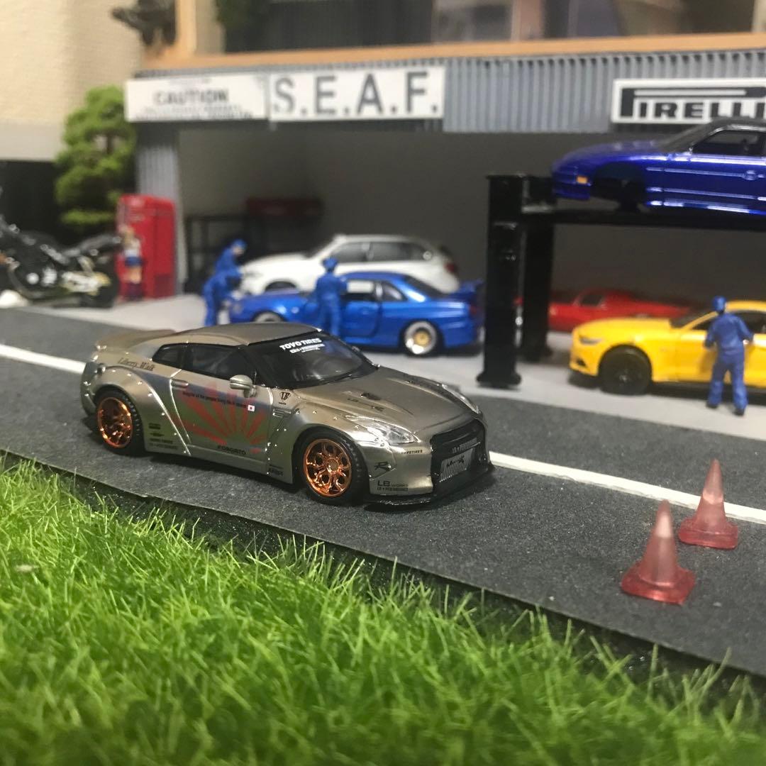 リバティーウォーク ミニカー LB GTR サテンシルバー ブロンズカスタム