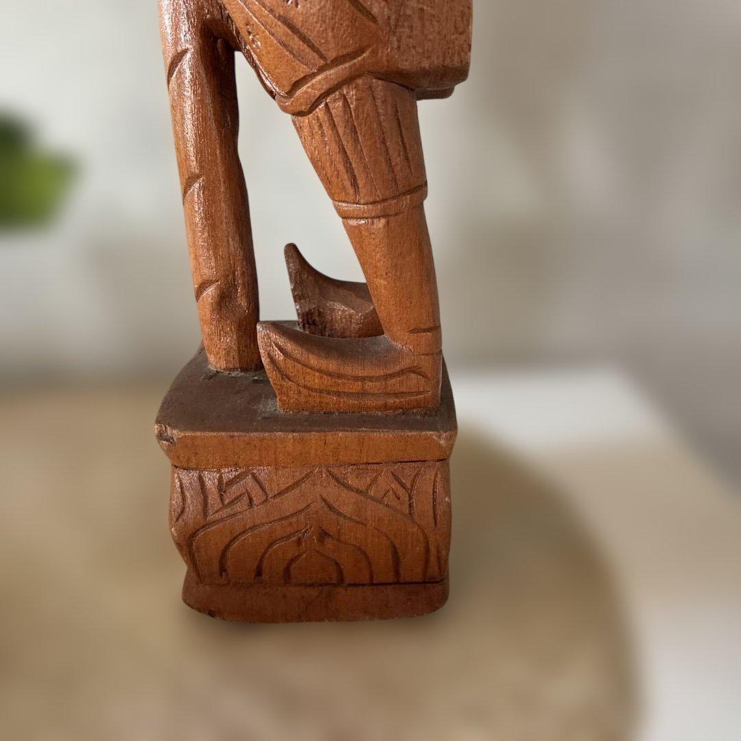 タイ雑貨　木彫り　魔除け　珍しいお品