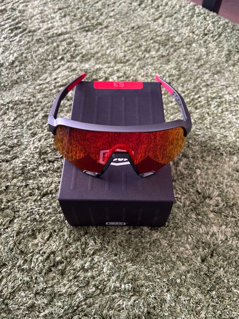 100%（ワンハンドレッド）サングラス S3