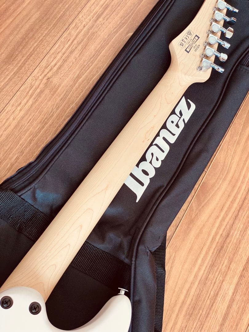 Ibanez / AZ Essentials AZES40-PPK 超美品