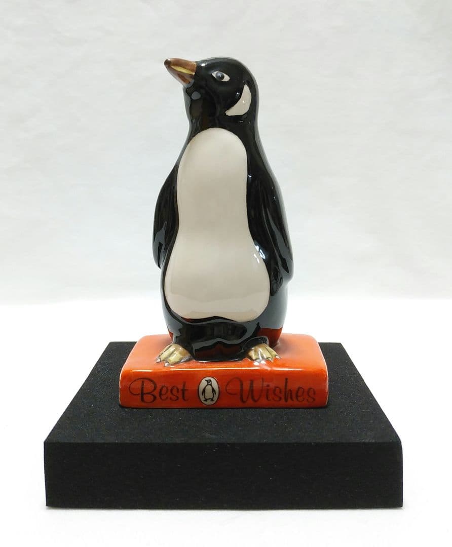 ペンギン 陶器人形ペンギンブックス❤︎英国王室ロイヤルドルトンアンティーク陶器！