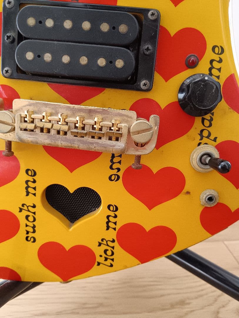 BURNY FERNANDES イエローハートYH-JR　hide アンプ内蔵