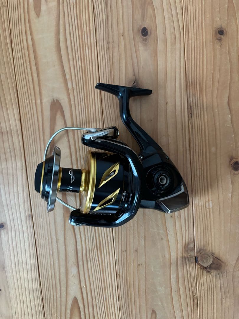 新品・未使用品　シマノ　20ステラSW18000HG