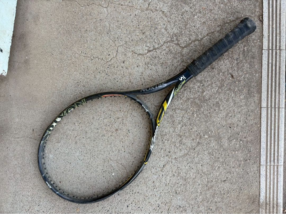 SRIXON REVO CV 3.0 TOUR テニスラケット