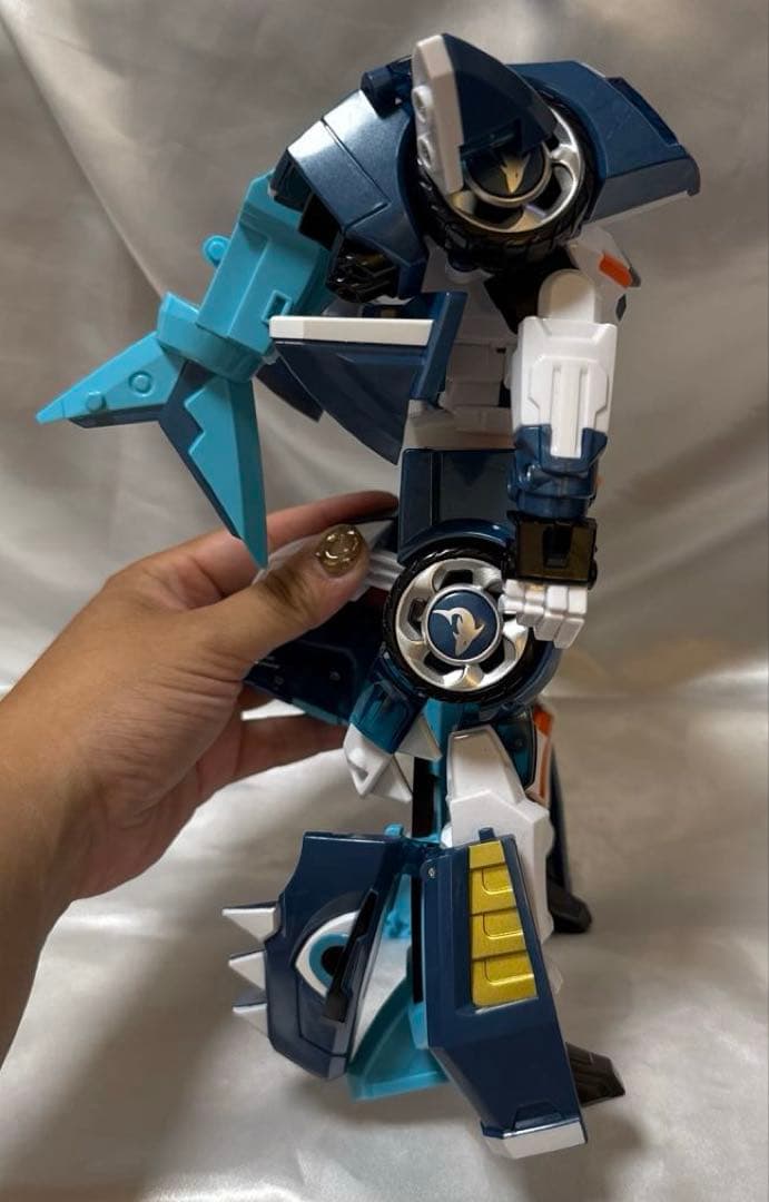 ミニフォース アニマルトロン 変身フィギュア　ジョースコップ レオコップ