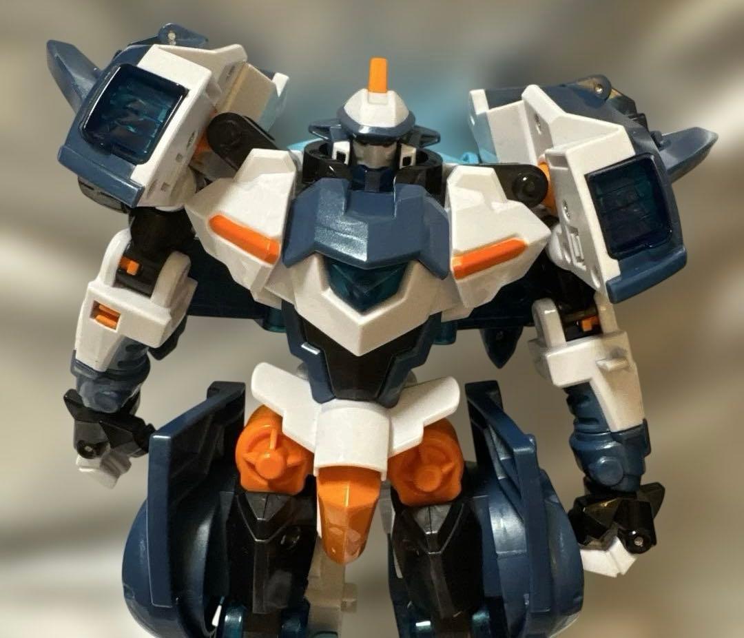 ミニフォース アニマルトロン 変身フィギュア　ジョースコップ レオコップ