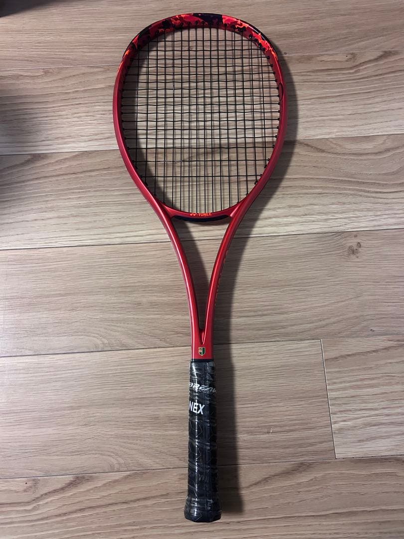YONEX ジオブレイク70V レッド