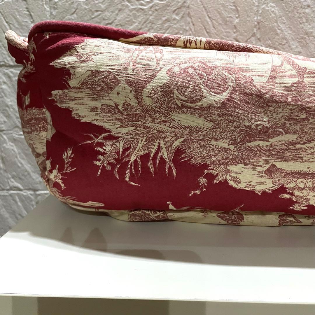 フランス産　高級　アンティーク調　犬・猫ペットベッド