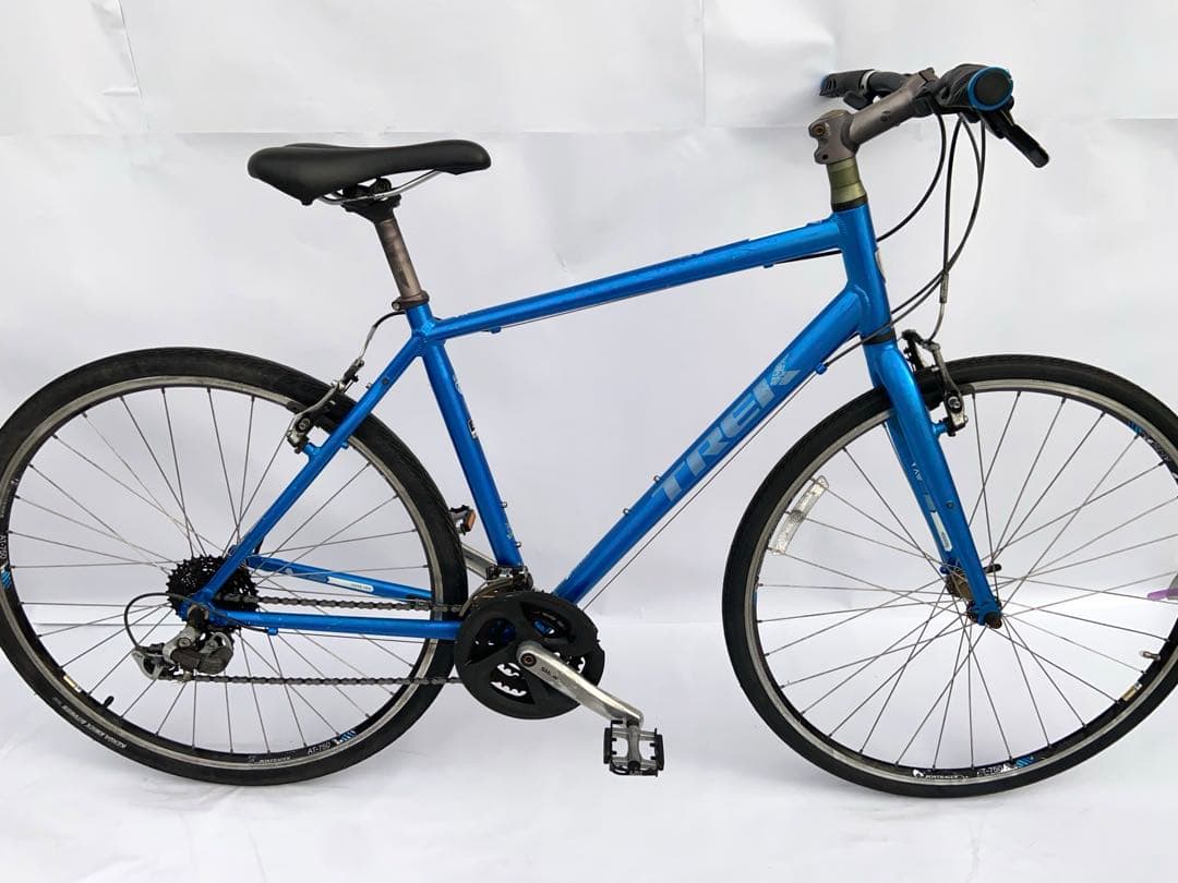 TREK FX7.2 クロスバイク　トレック fx7.3 自転車　fx234