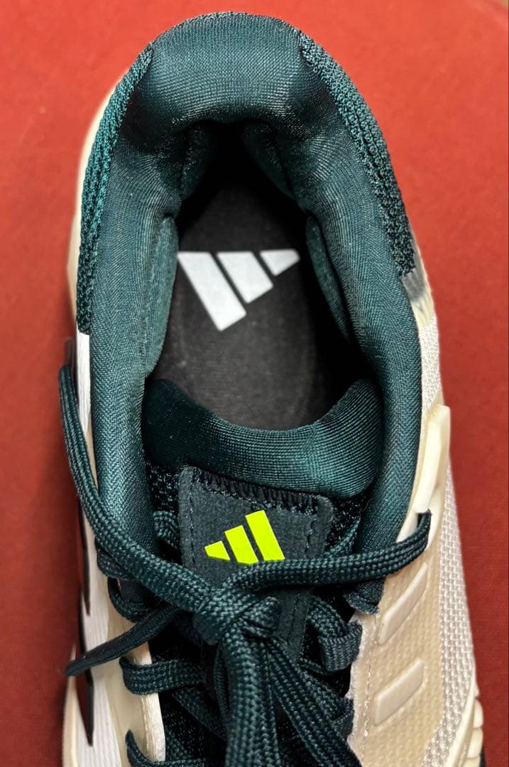 adidas テニスシューズ バリケード13 メンズ　27cm オールコート用