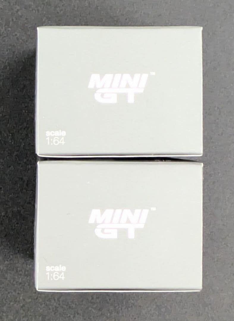 ミニカー MINI GT  750Li xDrive Bernina Grey