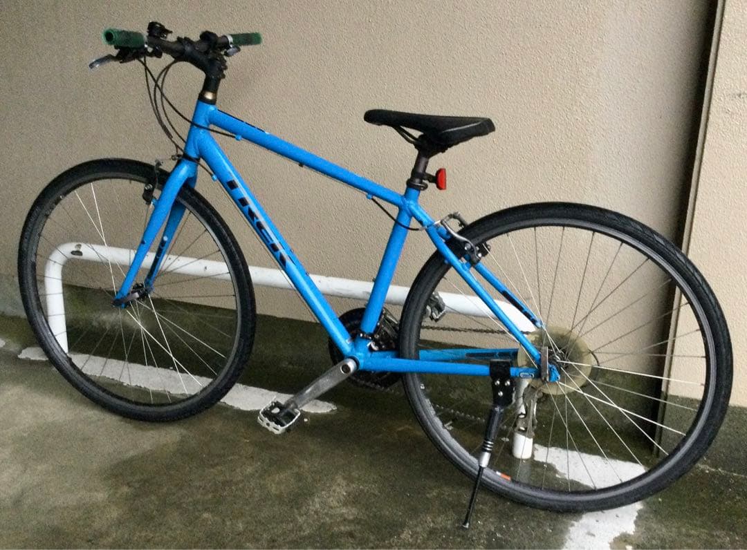 TREK FX2 クロスバイク 24段　17.5 東京