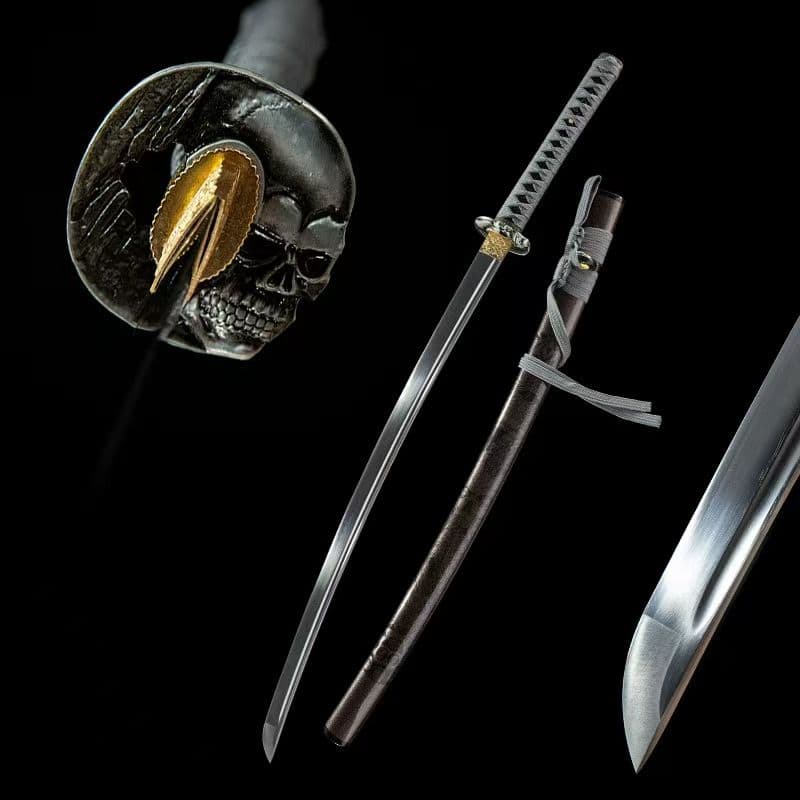 スカル彫刻打刀模造刀1045 炭素鋼グレー調デザイン全長102cm刃厚0.7cm