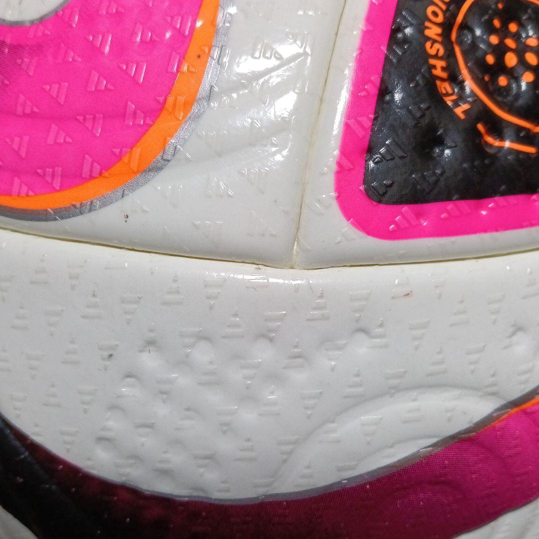 年末ちょっと値下げ　CONEXT24 PRO サッカーボール 公式試合球 中古