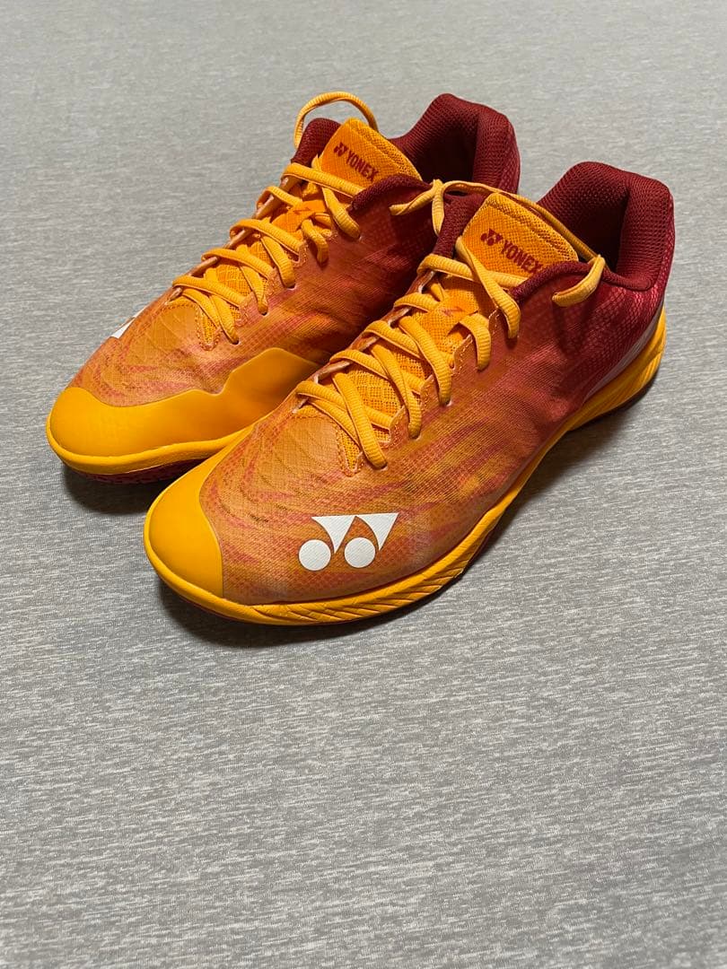 YONEX パワークッションエアラスZ 26.0cm/SHBAZ2M