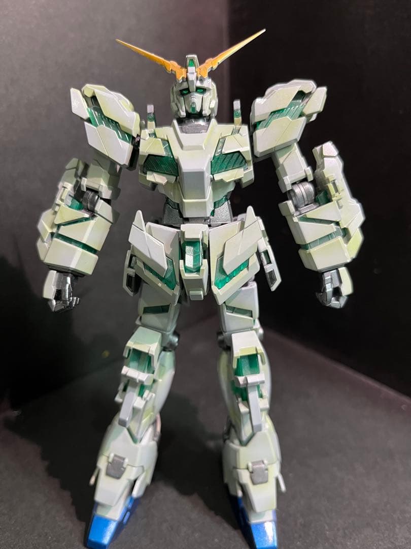 HGUCフルアーマーユニコーンガンダム（デストロイモード）完成品　年末年始セール