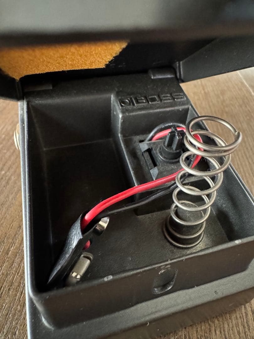 BOSS l Zone MT-2 ギターエフェクター