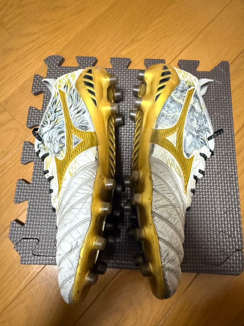 Mizuno Morelia Neo III セルヒオ・ラモス