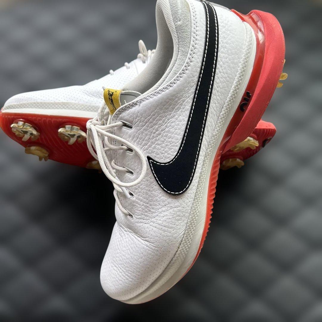 NIKE ビクトリーツアー3