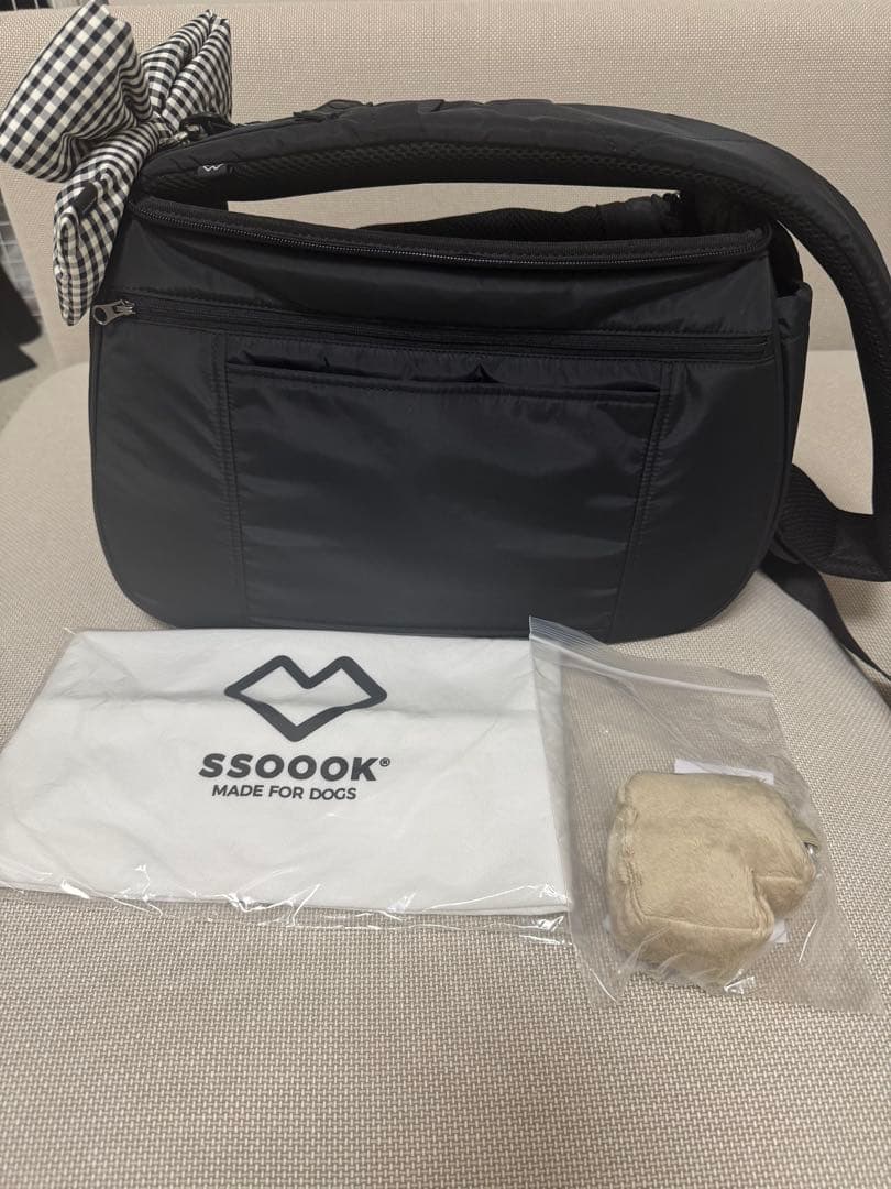 【値下げ不可】SSOOOK SLINGBAG(V.スマート、バッグ右）