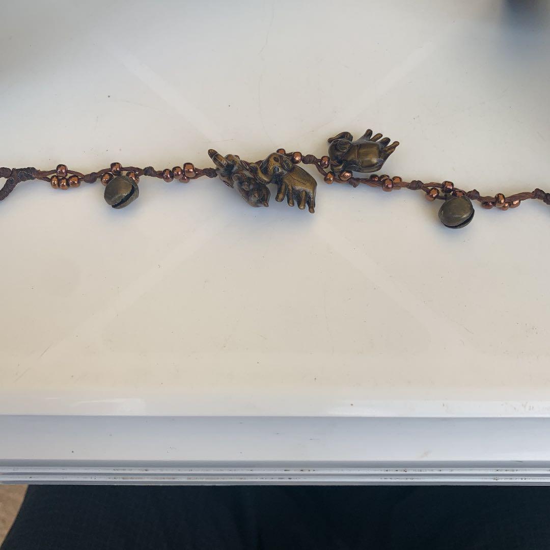 サウジアラビアの人から貰ったなぞのブレスレット