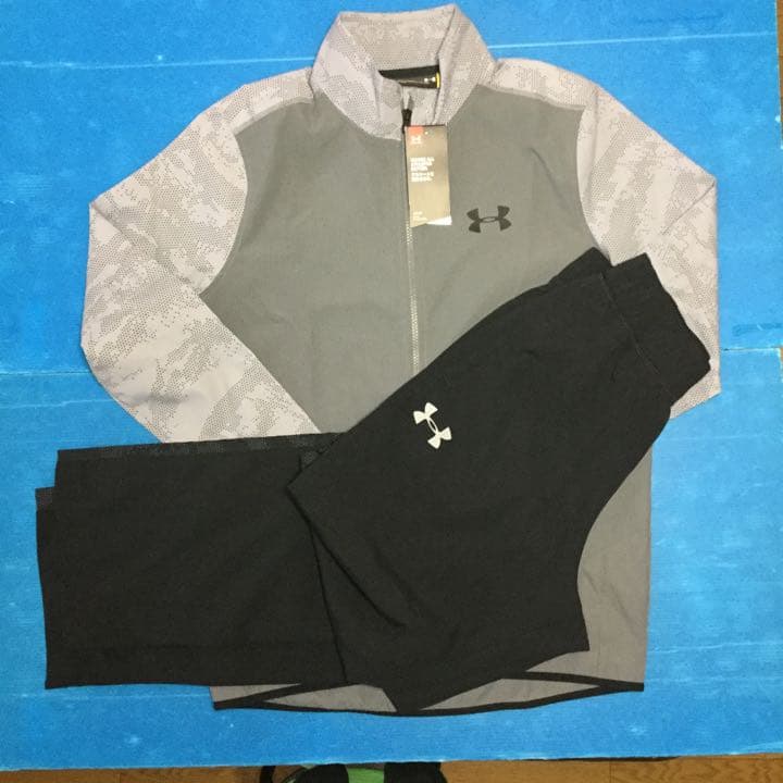 アンダーアーマー クロスジャケット&パンツM グレーブラック