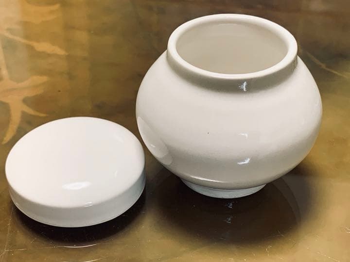 阿蘭陀写し 小さな蓋物