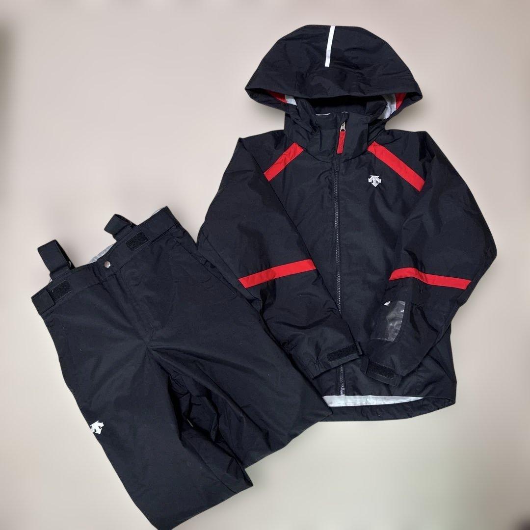 子供用スキーウェア 黒/赤　デサント　上下　140cm