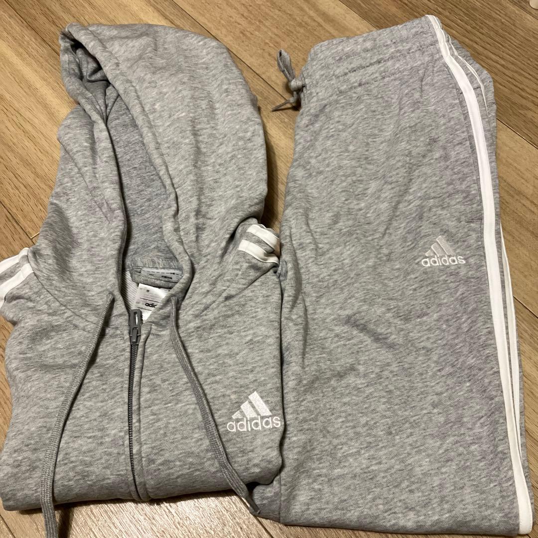 adidasスエット上下レディースLくらい