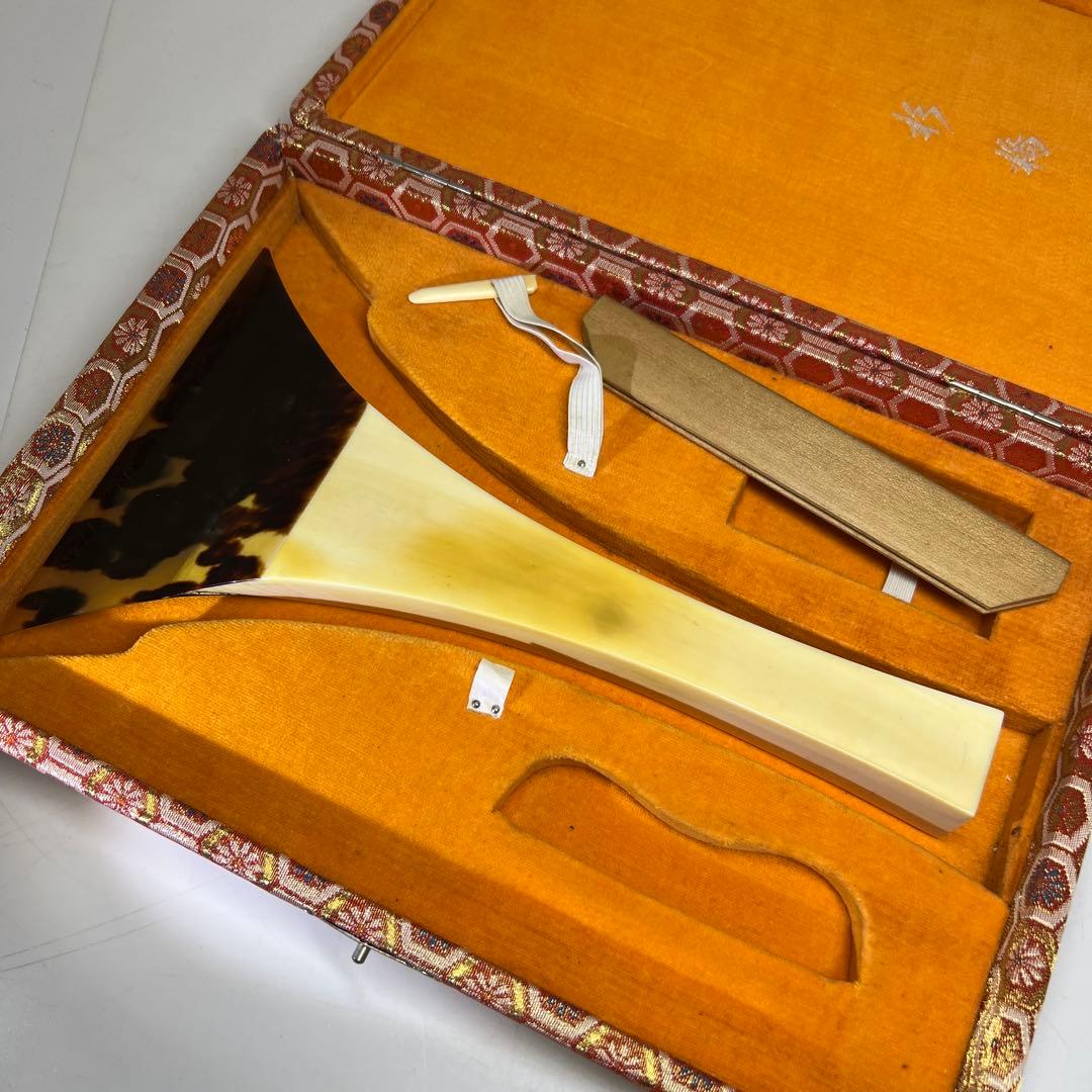 極上　鼈甲　津軽三味線バチ　ケース付　東Y7-1226①トコヒ