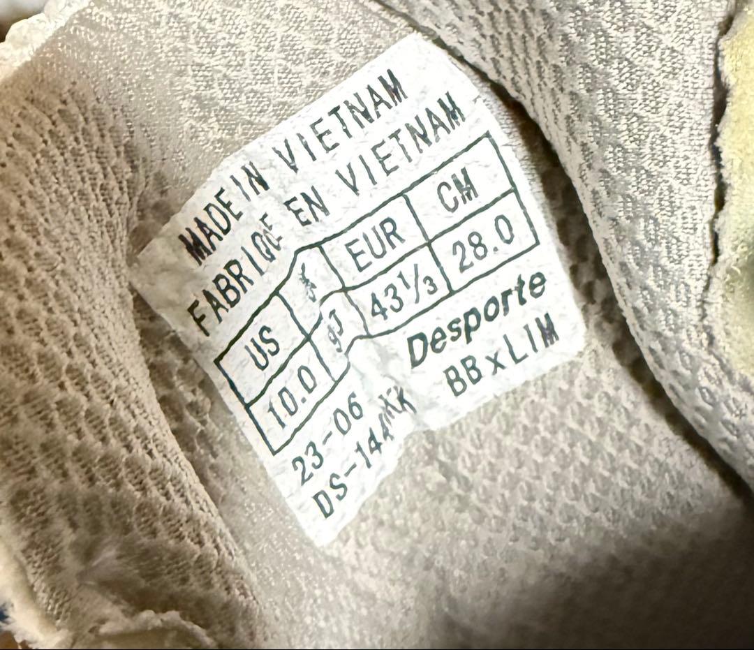 デスポルチ　フットサルシューズ　28cm