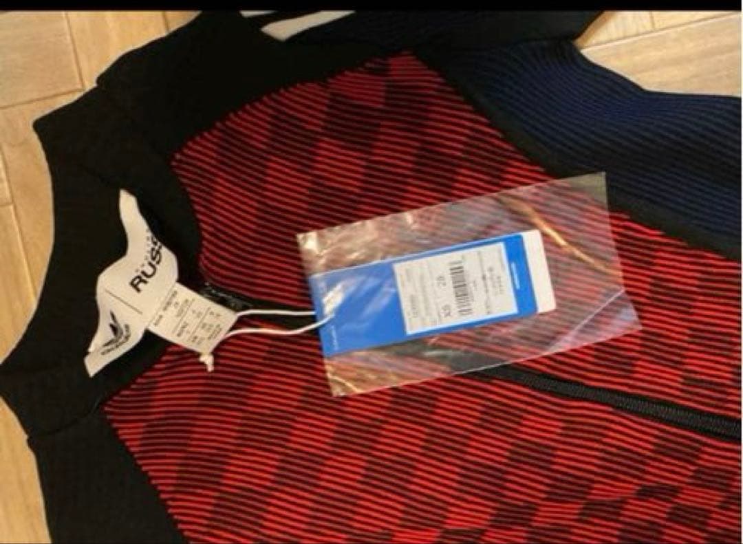 adidas ゴルフウェア レディース　セットアップ