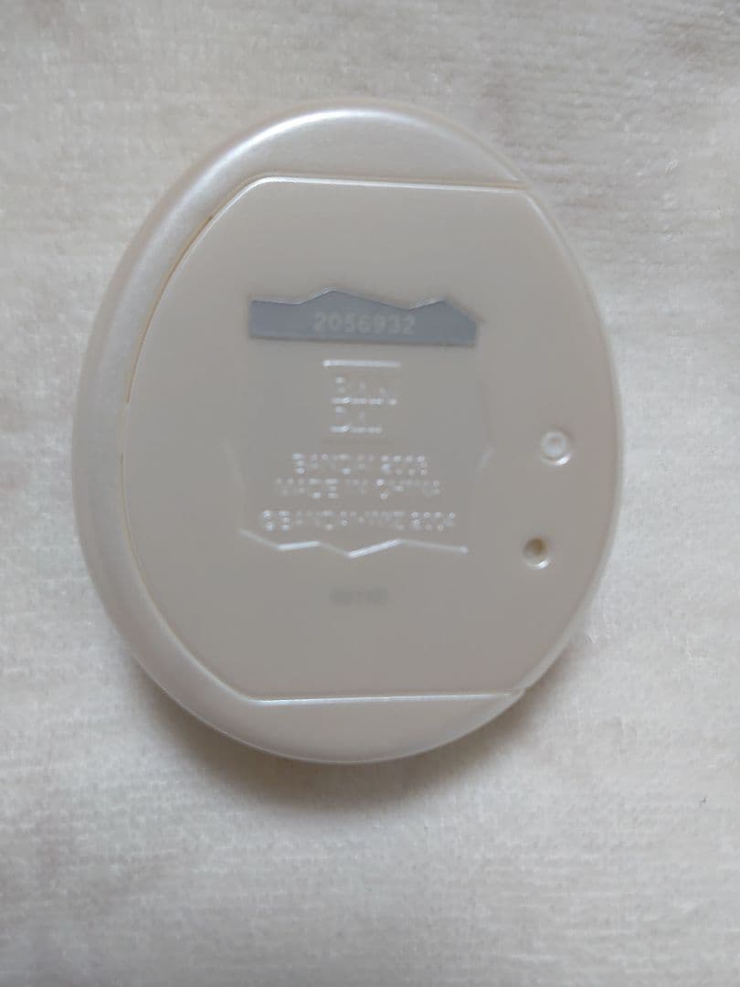 たまごっちプラスカラー　エグモっち　ホワイト　EXILEコラボ　バンダイ