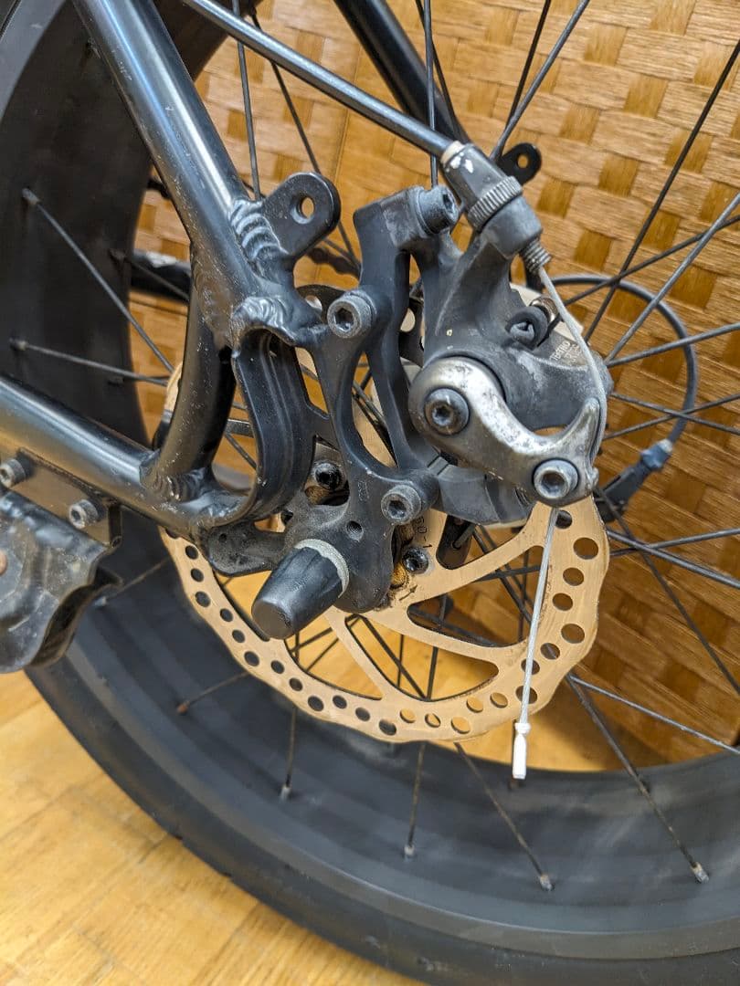 U045 ファットバイク Jeep 20インチ ディスクブレーキ