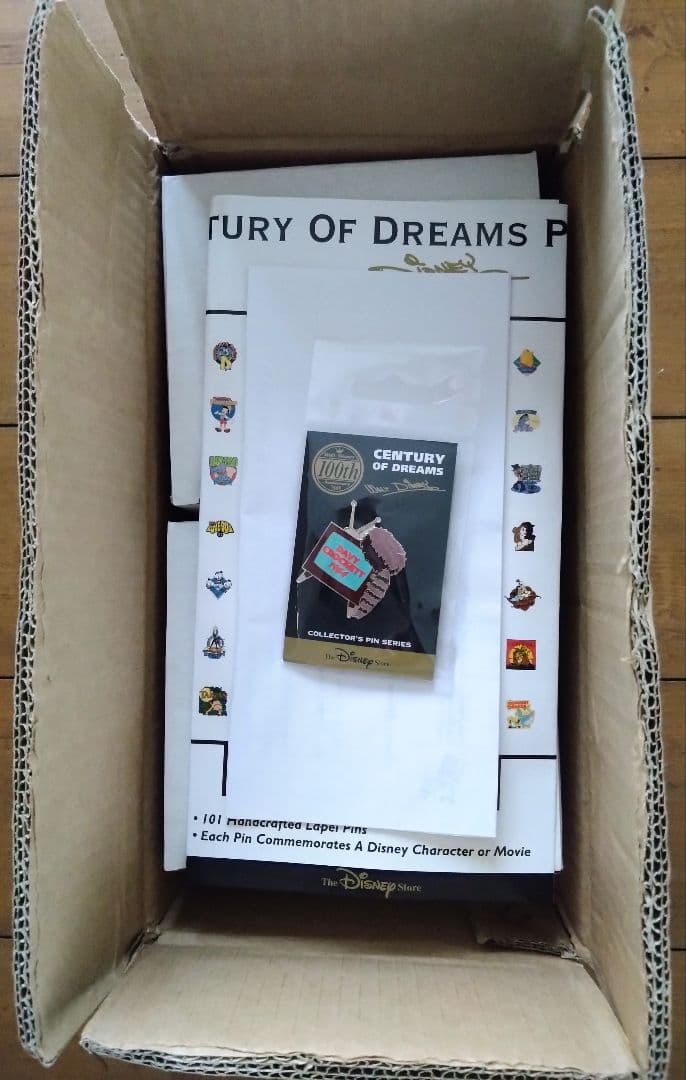 レア！レトロ★ディズニーストア★ウォルト生誕100周ピンバッジ★フルコンプセット