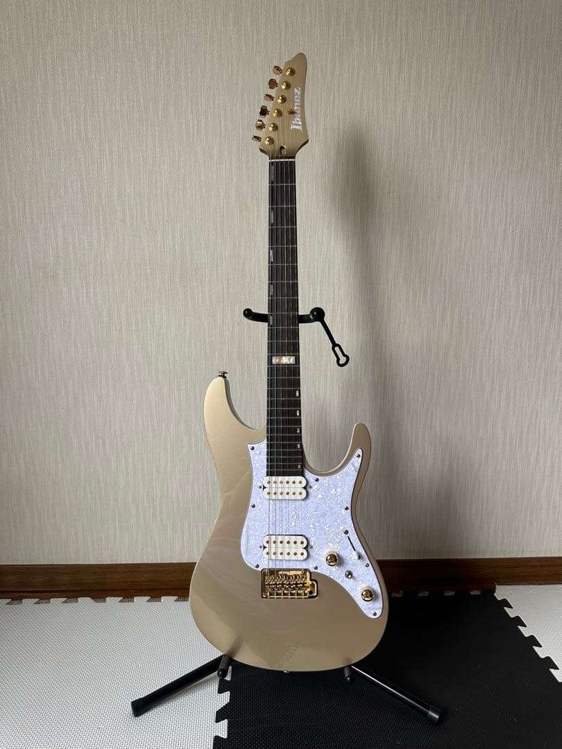 Ibanez KRYS10 Polyphia Scott LePage モデル