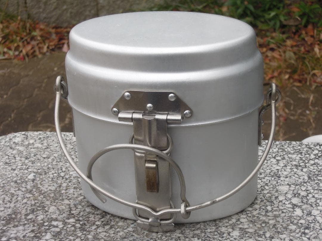 スウェーデン軍飯盒 メスキット NC66 無塗装アルミ 飯ごう