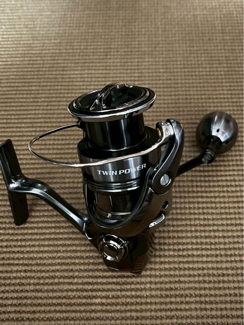 シマノ　TWIN POWER C3000XG 超美品！！RUDHIさん専用