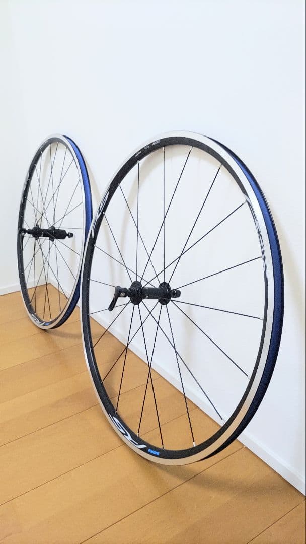 SHIMANO WH-RS100前後