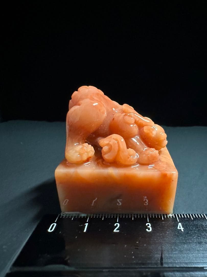 114 ラオス石　瑞獣貔貅　大印面　印材　印石　篆刻　書道　落款　雅号　箱付き