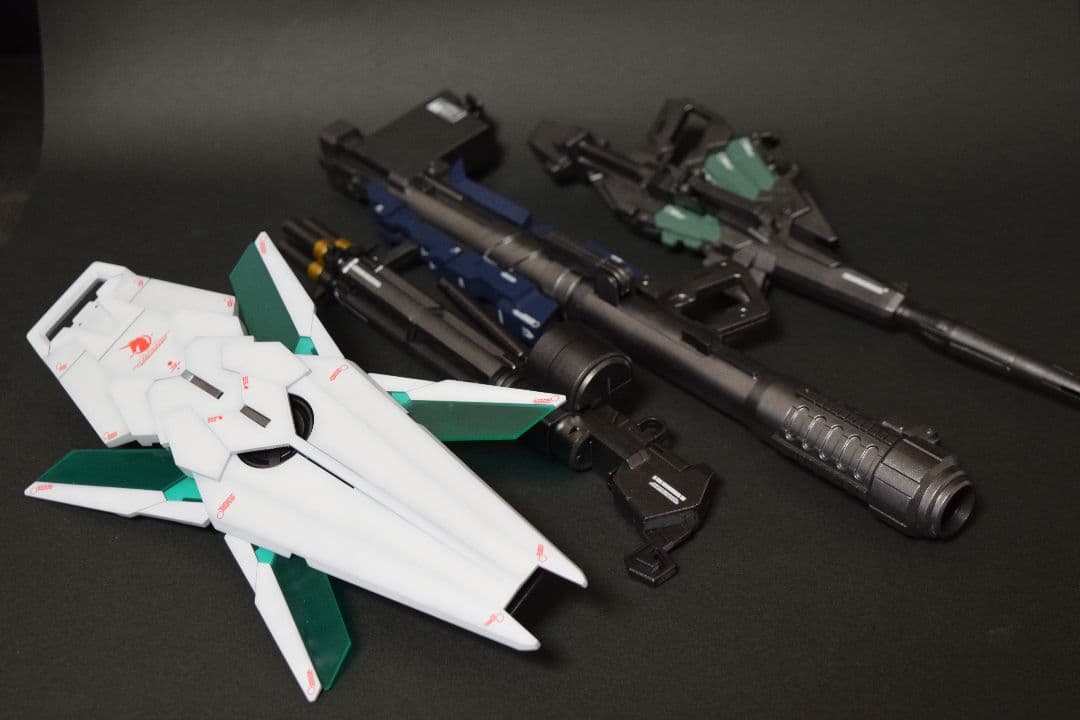 最終値下げ【ガンプラ全塗装】PGユニコーンガンダム最終決戦仕様デカール500箇所