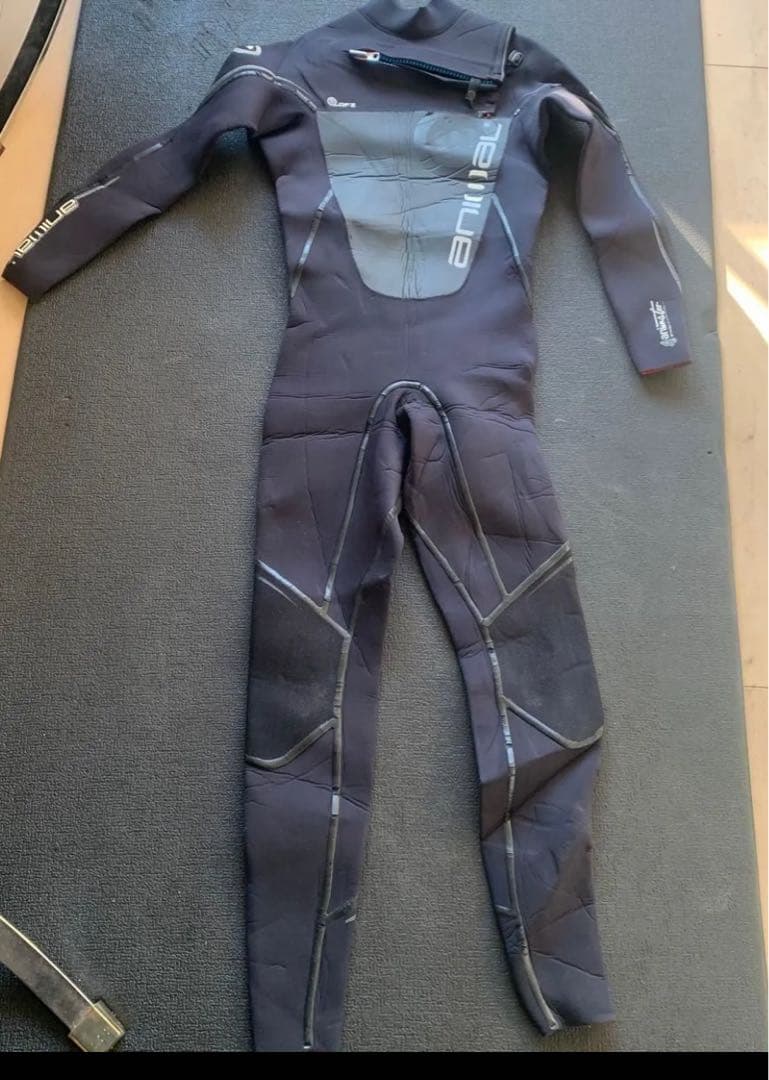 Animalウェットスーツ　サイズM 2mm