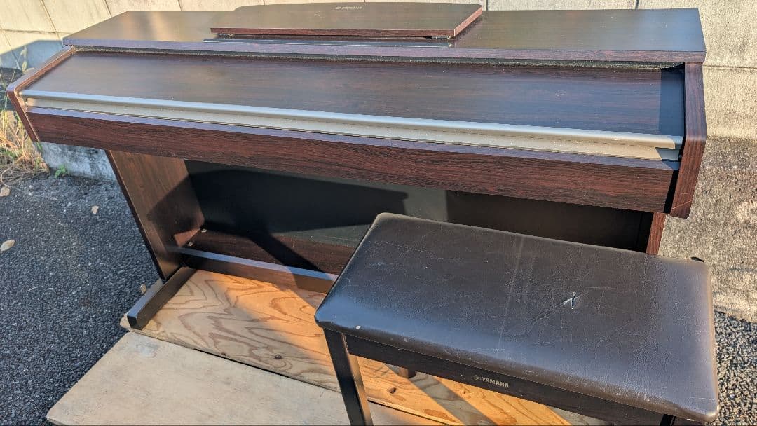 送料込み YAMAHA ARIUS 電子ピアノ YDP-151R 06年製 美品