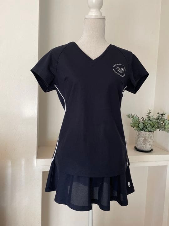 《新品未使用・試着のみ》ビヨンボルグ　セットアップ